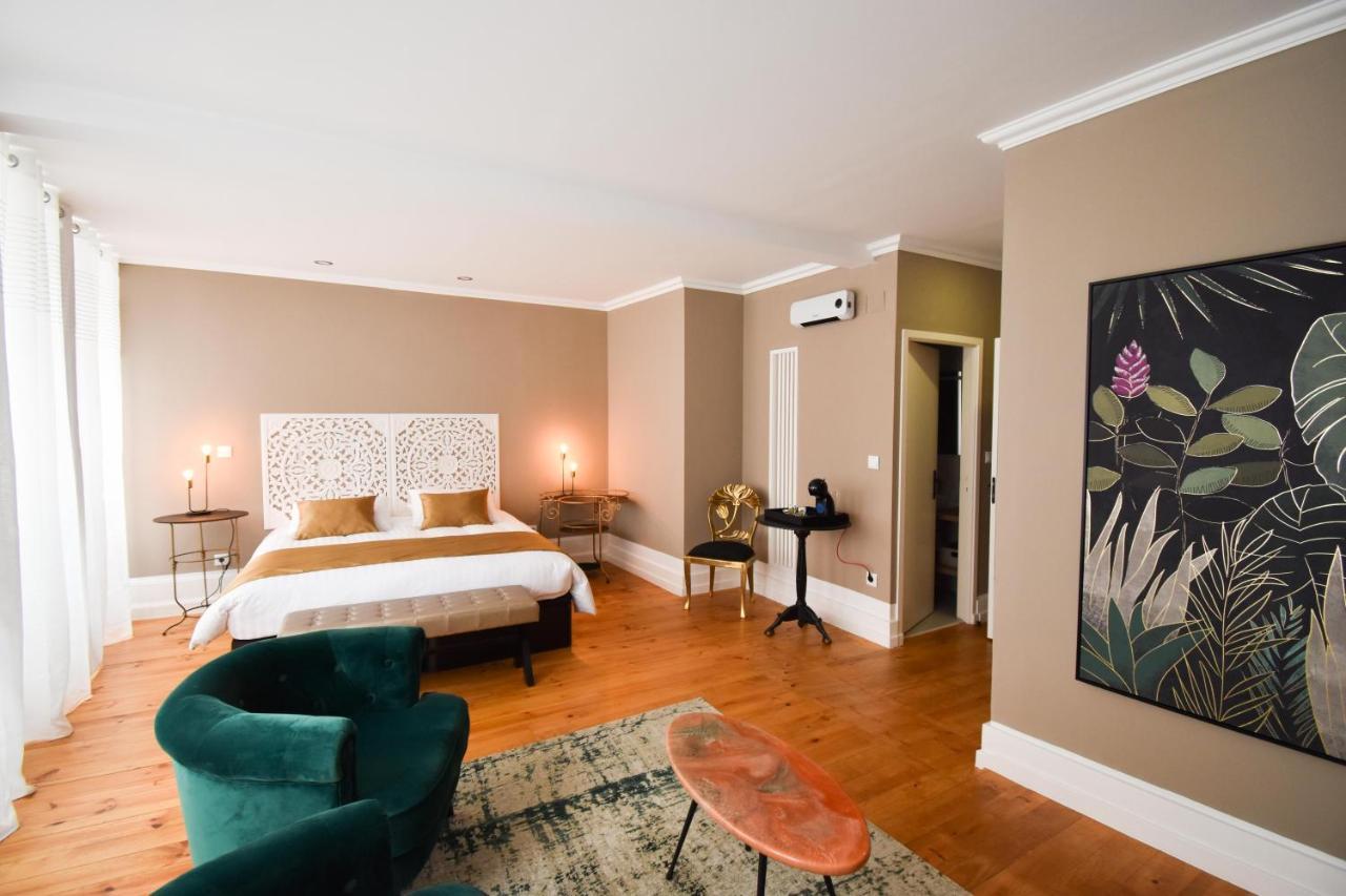 Bed and Breakfast Charme 19 Коимбра Экстерьер фото