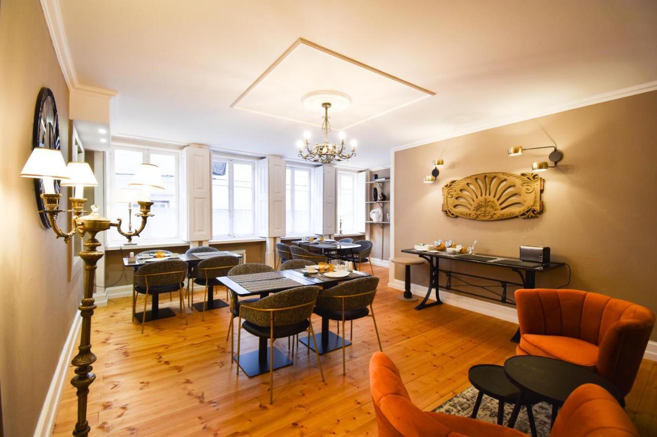 Bed and Breakfast Charme 19 Коимбра Экстерьер фото