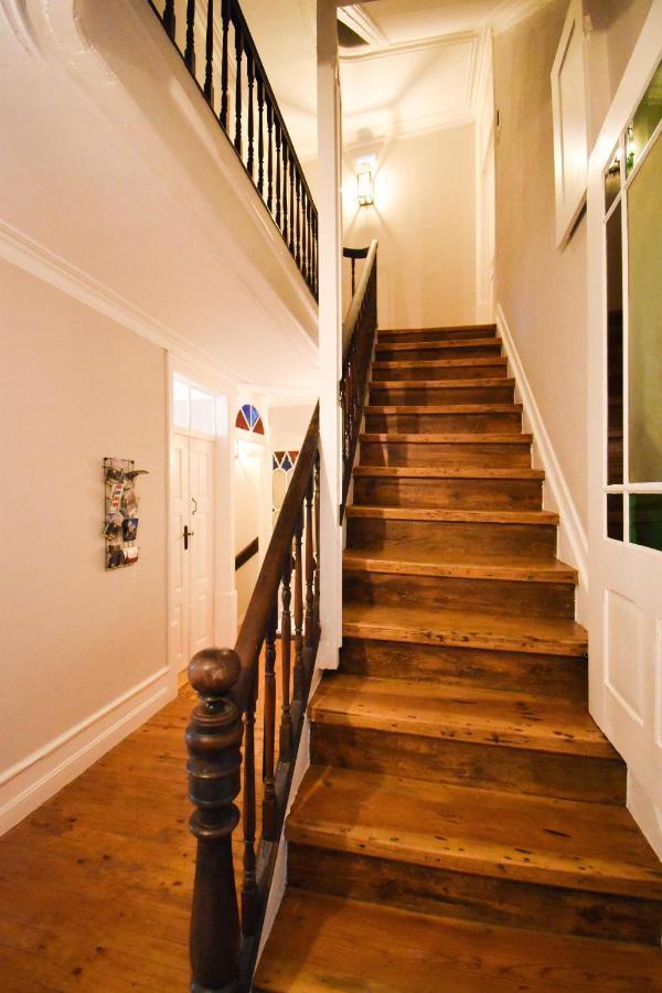 Bed and Breakfast Charme 19 Коимбра Экстерьер фото