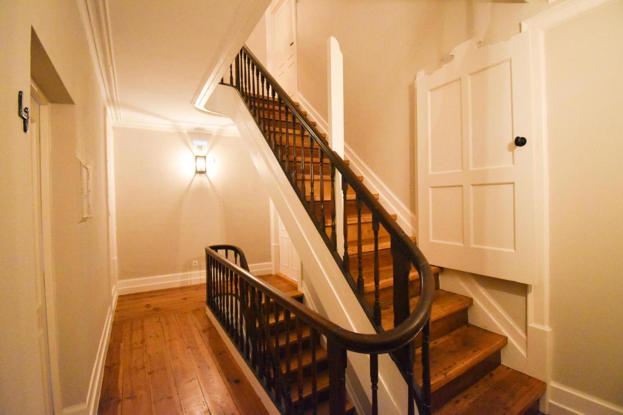 Bed and Breakfast Charme 19 Коимбра Экстерьер фото